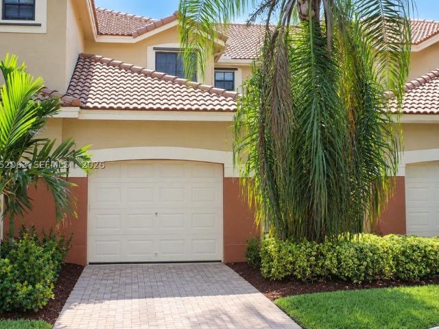 Townhouse for sale in Weston, Broward County