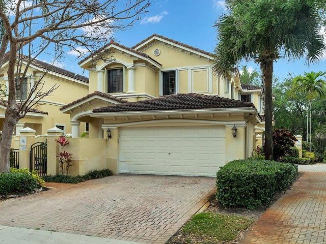 Townhouse for sale in Weston