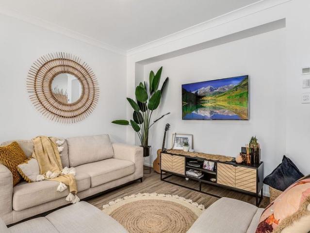 Townhouse for rent in Toombul, Queensland