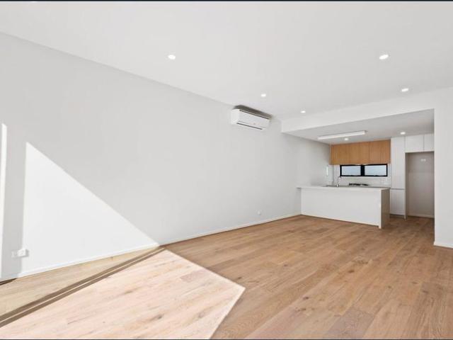 Townhouse for rent in Camerons Creek, Victoria