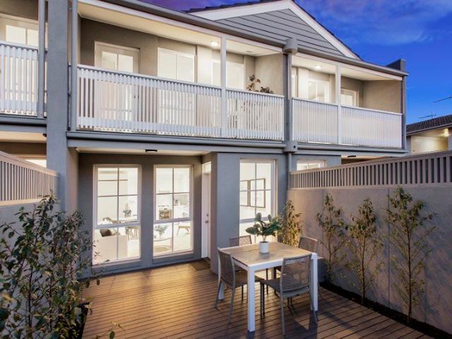 Townhouse for rent in Camerons Creek, Victoria