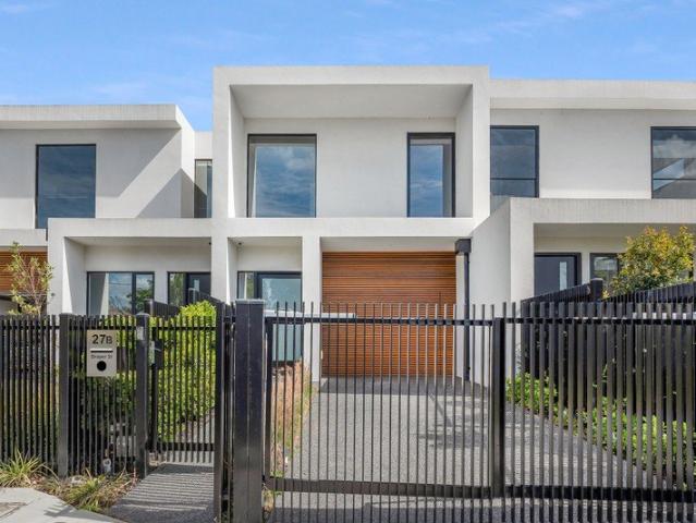 Townhouse for rent in Camerons Creek, Victoria
