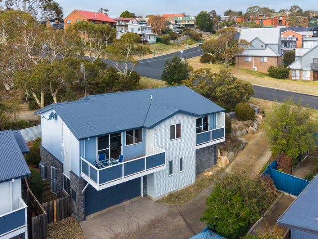 Townhouse for sale in Jindabyne, New South Wales
