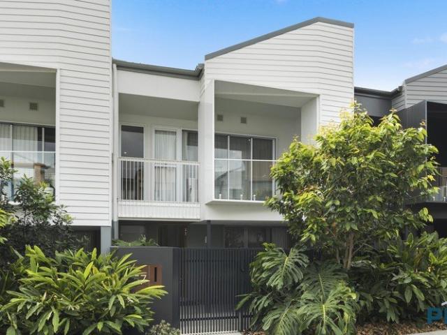 Apartment for rent in Greville Wooloowin, Greater Brisbane