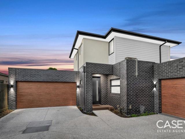 Townhouse for sale in Camerons Creek, Victoria