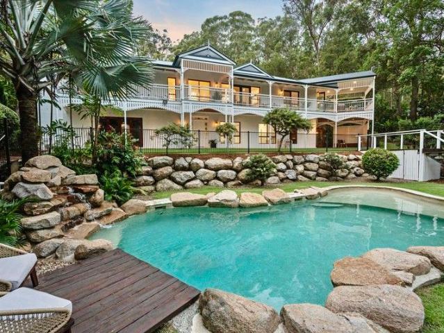 Cottage for sale in Toombul, Queensland