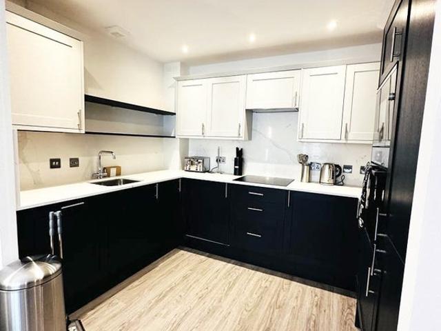Apartment for rent in The Borough, Greater London
