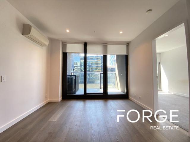Apartment for rent in Docklands, Melbourne