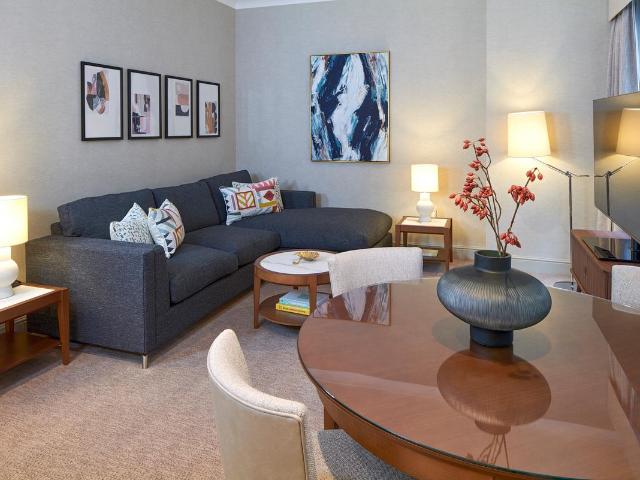 Apartment for rent in Lyons, Greater London