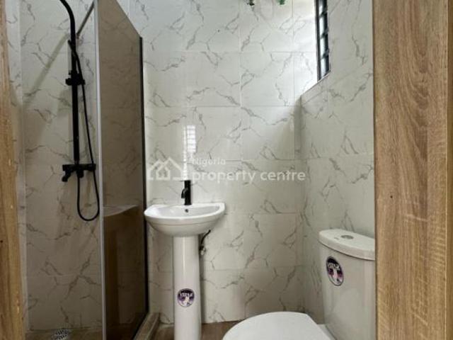 Property for rent in Oshimili South, Delta