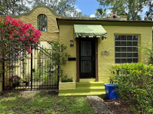 Detached House for rent in Coral Gables, Florida