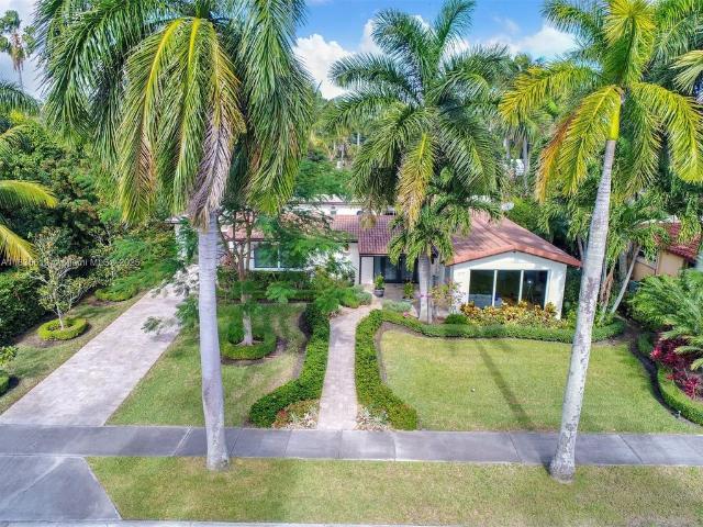 Villa for rent in Hollywood