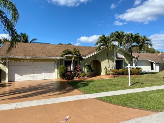 Villa for rent in Lauderhill