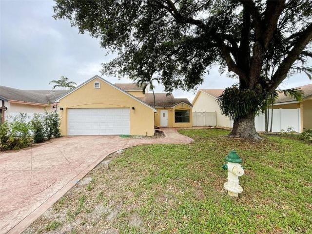 Villa for rent in Lauderhill