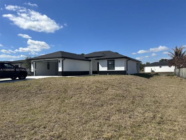 Detached House for rent in Lehigh Acres, Florida