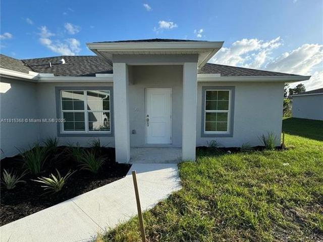 Villa for rent in Lehigh Acres