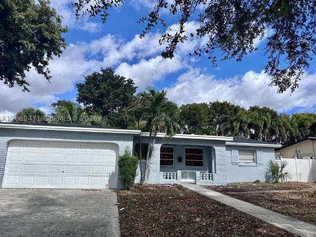 Detached House for rent in Margate, Florida