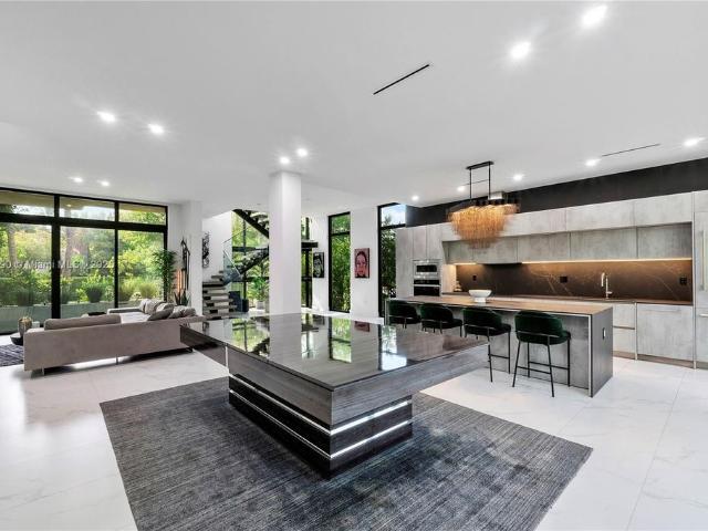 Detached House for rent in Miami Beach, Florida