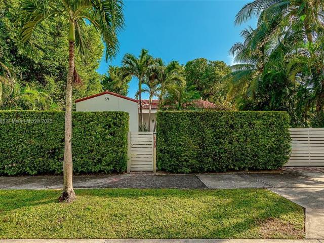 Villa for rent in Miami Beach