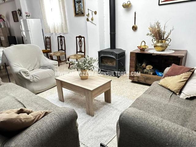 Casa en alquiler en Navas del Selpillar, Lucena