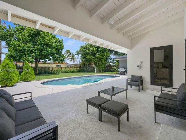 Villa for rent in North Miami Beach