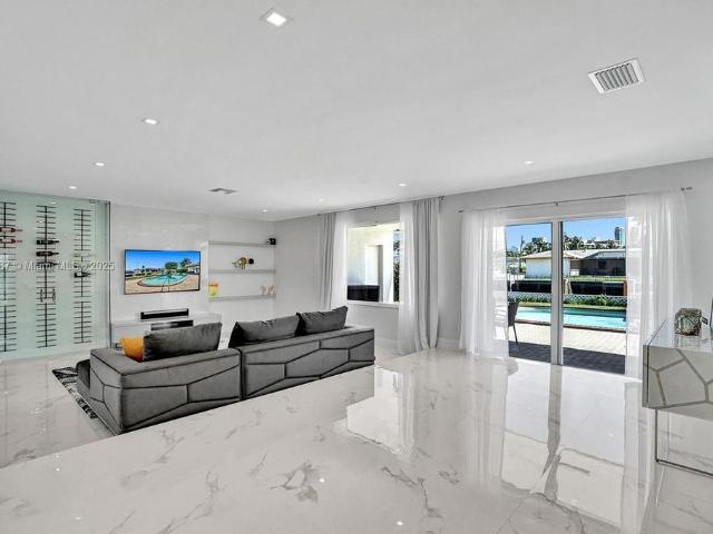 Villa for rent in North Miami Beach