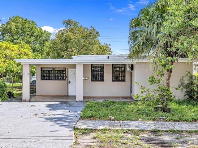Villa for rent in North Miami Beach