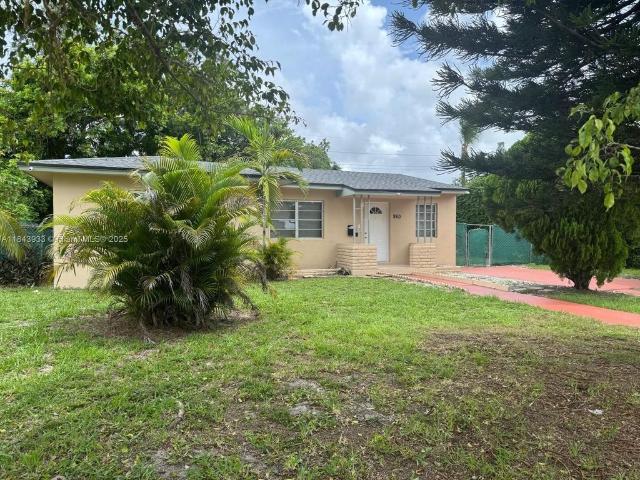 Villa for rent in North Miami Beach