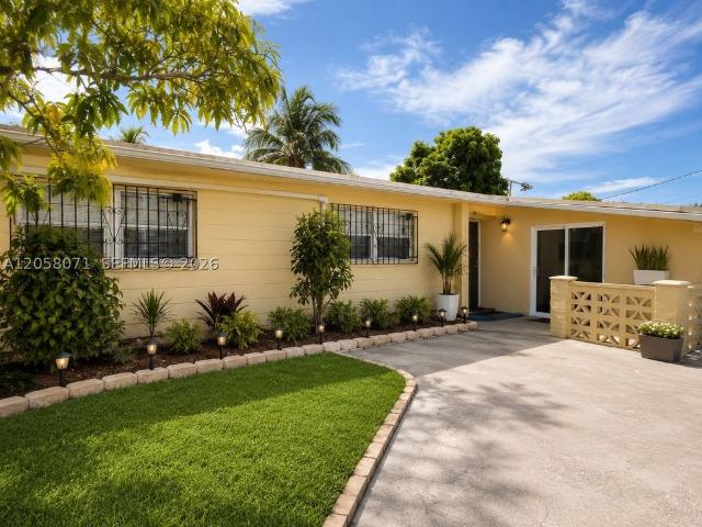 Detached House for rent in Florida
