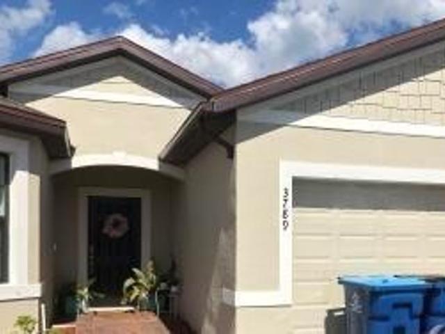 Villa for rent in Palm Bay