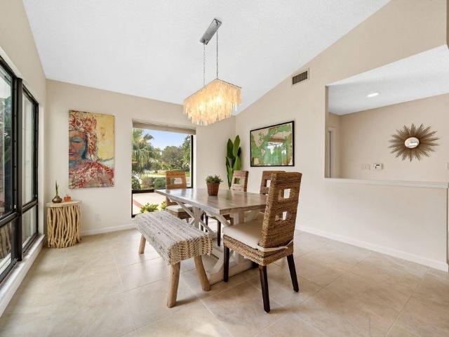 Villa for rent in Palm Beach