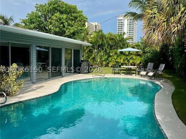Detached House for rent in Palm Beach Shores, Palm Beach County