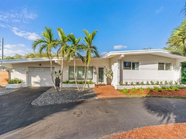 Detached House for rent in Pinecrest, Florida