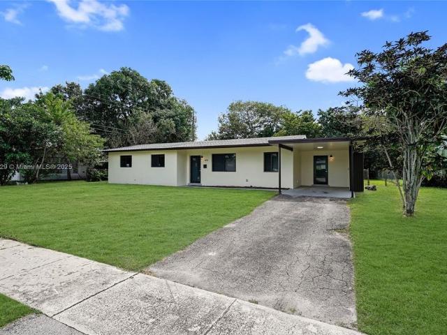 Detached House for rent in Plantation, Florida