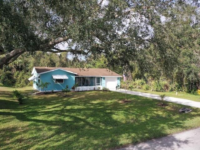 Detached House for rent in Sebastian