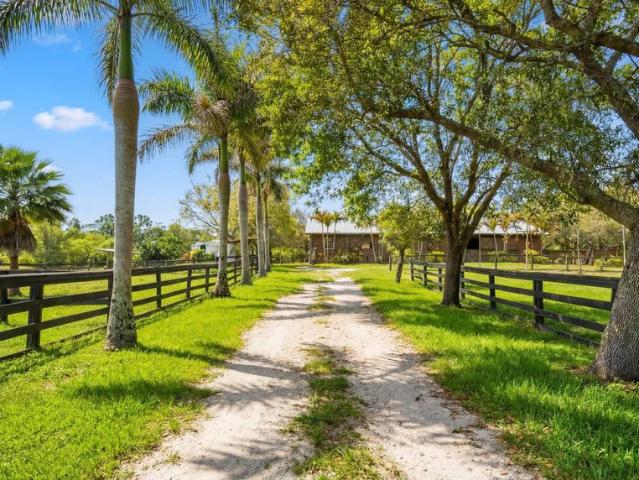 Detached House for rent in Aventura, Florida