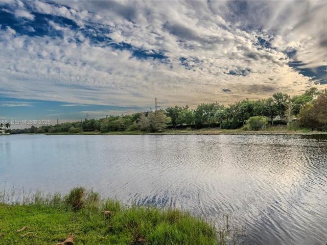 Detached House for rent in Weston, Florida