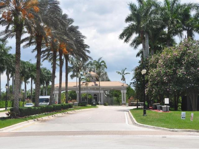 Detached House for rent in Weston, Florida