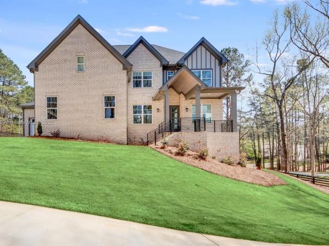Villa for sale in Atlanta