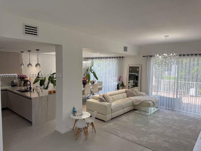 Detached House for sale in Aventura, Florida