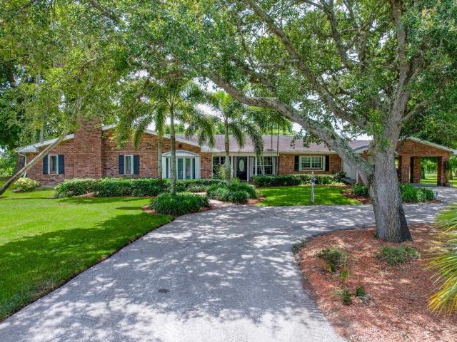 Detached House for sale in Canal Point, Florida