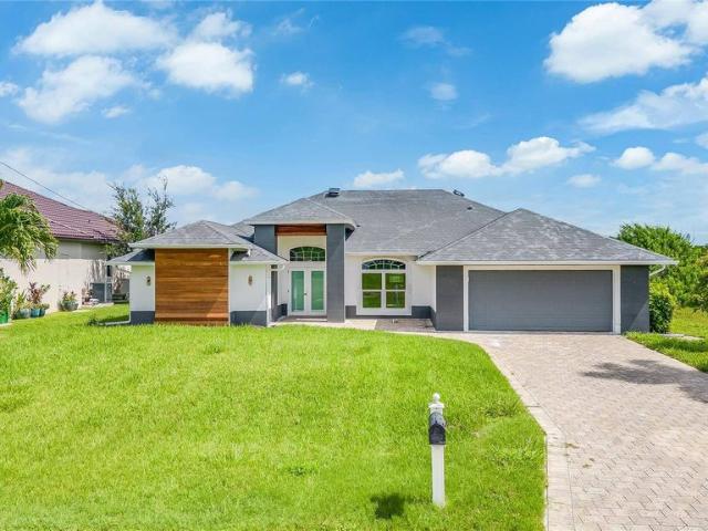 Villa for sale in Cape Coral