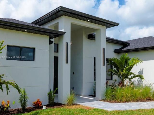 Villa for sale in Cape Coral