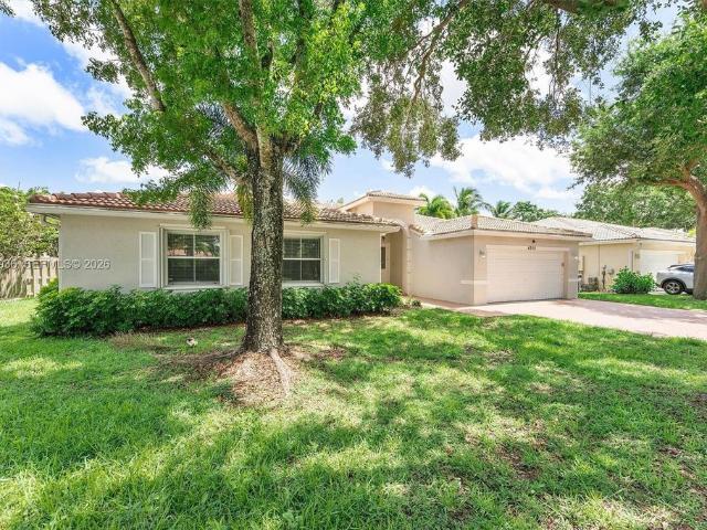 Detached House for sale in Coconut Creek, Florida