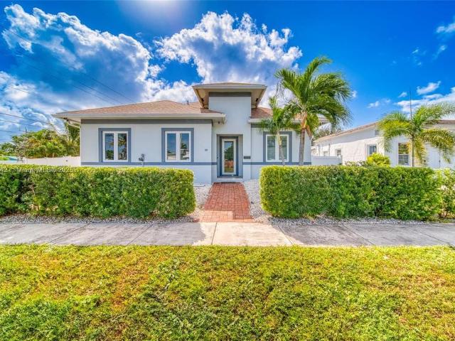Detached House for sale in Dania, Florida