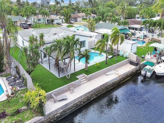 Detached House for sale in Dania, Florida