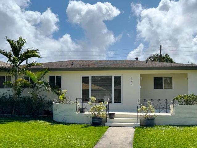 Detached House for sale in Dania, Florida
