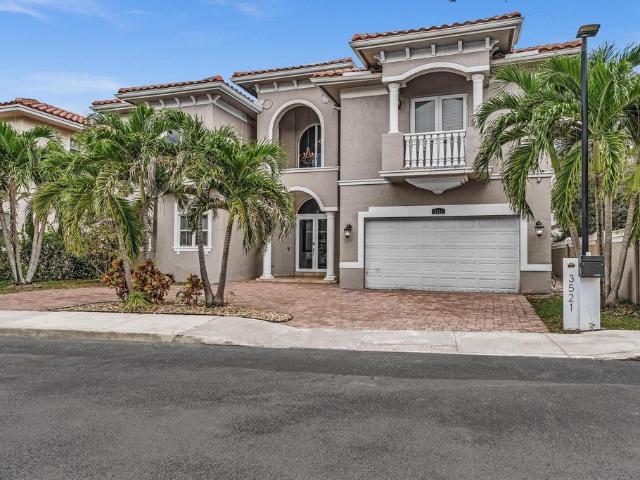 Detached House for sale in Dania, Florida