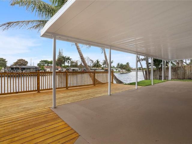 Detached House for sale in Dania, Florida