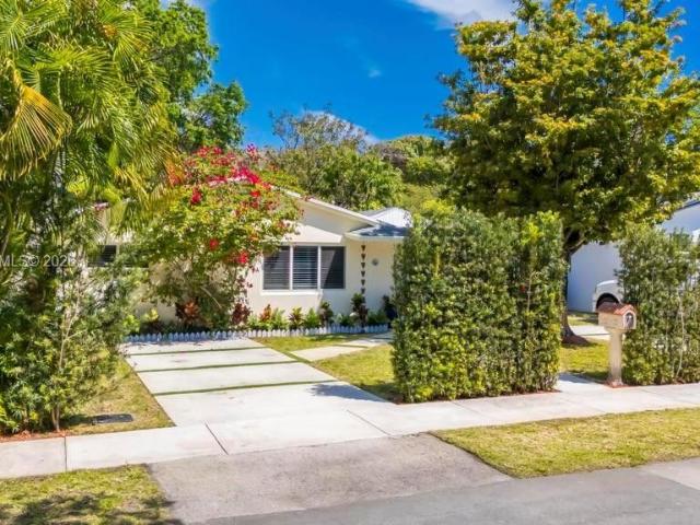 Detached House for sale in Dania, Florida